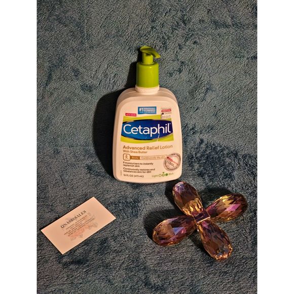 Cetaphil Advanced Relief Lotion With Shea Butter 16 fl. OZ - Picture 2 of 5